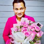 Tony Jaa Instagram - So many of my smiles begin with you. Happy valentine 💌