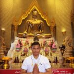 Tony Jaa Instagram - 🙏🙏🙏🇹🇭 วัดไตรมิตรวิทยารามวรวิหาร