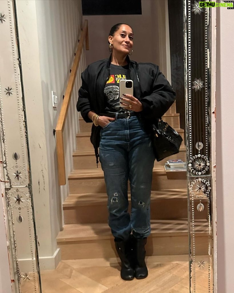 Tracee Ellis Ross Instagram - LEVI’S vintage 701’s day & night