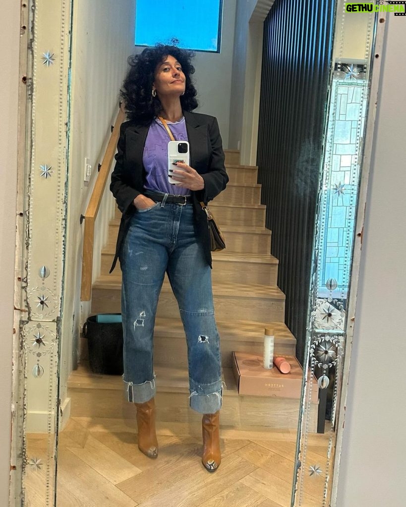 Tracee Ellis Ross Instagram - LEVI’S vintage 701’s day & night