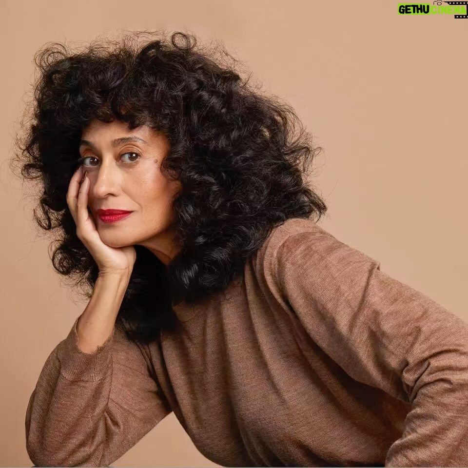 Tracee Ellis Ross Instagram - Congratulations to our co-CEO & Founder @traceeellisross for winning the @glossyco Beauty Awards Founder of the Year for 2023! Your care, dedication & intentionality shines through everything you create for PATTERN & this recognition is so very deserved 🏆