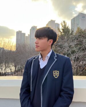 Trai Nimtawat Instagram - โคกระบือออ บอยย😎