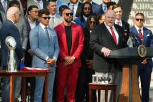 Travis Kelce Instagram - What an honor!! 🇺🇸 #chiefskingdom