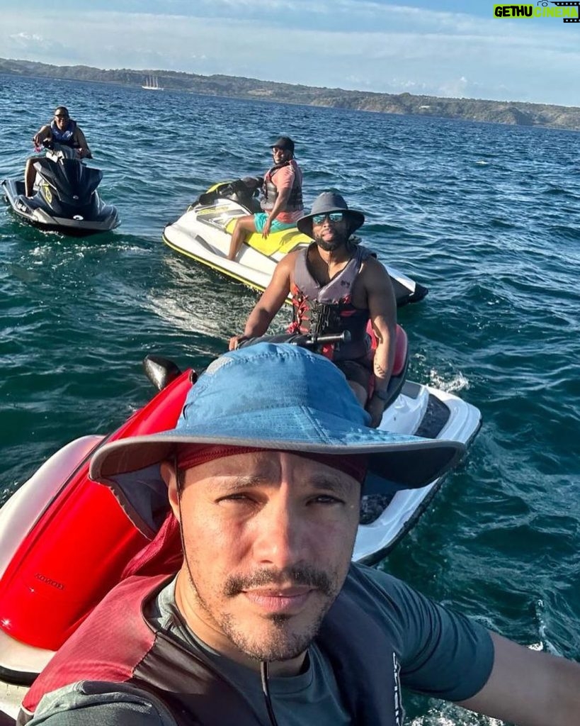 Trevor Noah Instagram - What a fun adventure. Truly blessed. 🙏🏽 Guanacaste, Costa Rica