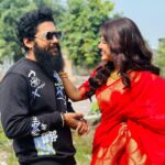 Trina Saha Instagram - Cheers to a new chapter! Happiest birthday to u Trina 🎂👑🍻🍫 Enjoy everyday like today🥰🤗 #instadaily #instagram #instapost #birthdaygirl #cheers #birthdaypost #happyness #bonding #smile #fun #pictureoftheday Kolkata