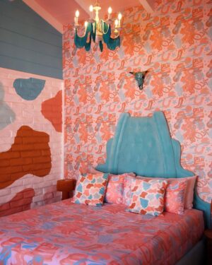 Trixie Mattel Instagram - 7 Rooms. 7 Themes. Which one is your favorite? Book your stay now at trixiemotel.com 💞

🦩 Pink Flamingo
❤️ Queen of Hearts
🛸 Atomic Bombshell
🌸 Flower Power
🐄 Yeehaw Cowgirl
🌴 Malibu Barbara
🍯 Oh Honeymoon

📸: @aprettycoolhoteltour