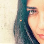 Tuba Büyüküstün Instagram - I am hanging out with this little messenger.. 🐞
