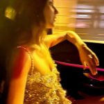 Tuba Büyüküstün Instagram – A Valentino night..🍾✨
@maisonvalentino #nightphotography #valentino #streetphotography #paris #pfw #parisfashionweek #silver 

#davet #işbirliği