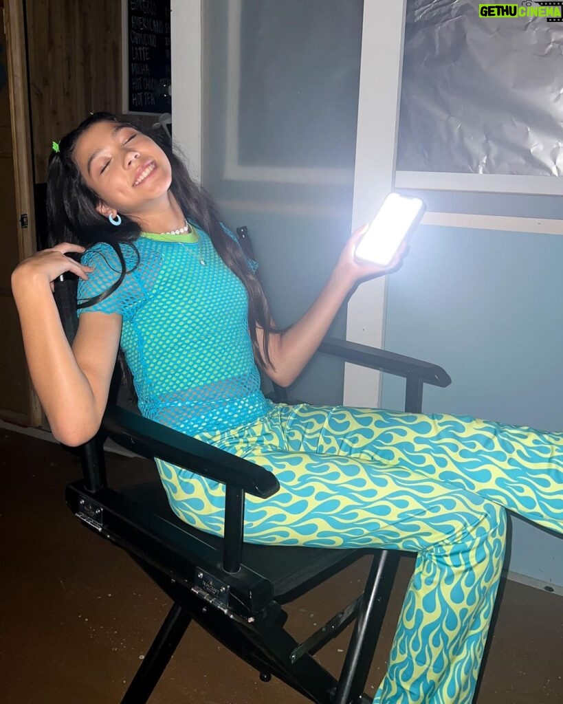 Txunamy Ortiz Instagram - Excited for u guys to tune in to the new season of Mani today. 🫶🏼 Had the best time on set, as always. #Brittany #season7 #Mani @brat