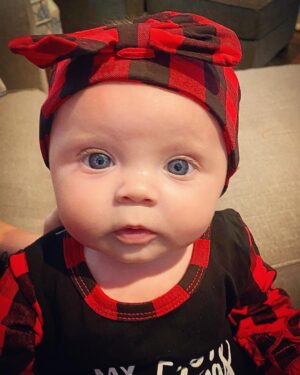 Tyler Baltierra Instagram - Rya looking cute as ever on her first Christmas! Happy Holidays everyone! ❤️🎄🎅🏻 #RyaRose