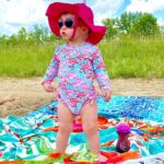 Tyler Baltierra Instagram - Vaeda just stuntin at the beach! 😂❤️😍 #GirlDad #VaedaLuma