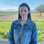 Tyler Hoechlin Instagram - @bitsietulloch : “Let’s go shoot these videos real quick. We can film each other. It’ll take two minutes.” Me: “Ok.” 20 minutes later and we have to replace Bitsie as camera operator so we could actually get back to work. How we ever finish shooting an episode together is still a mystery to me, but I wouldn’t have it any other way. @cwsupermanandlois is back tonight! Thanks for the help, Pierre. A true professional.