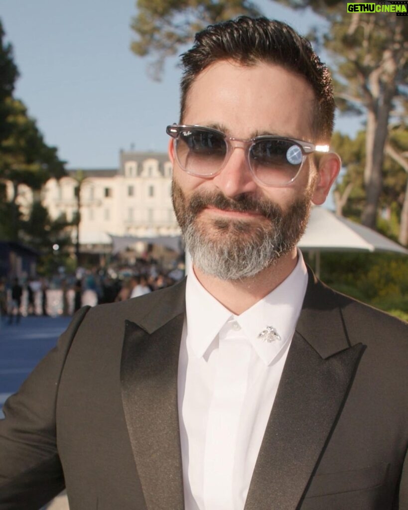 Tyler Hoechlin Instagram - So grateful to have been a part of yet another wonderful gala with @amfAR #amfarcannes, raising millions of dollars for vital AIDS research programs. Every minute, one person dies of AIDS-related causes and three more become infected.  Join the fight to #CUREAIDS - learn more at amfar.org