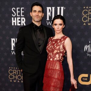 Tyler Hoechlin Instagram - That thing that happened three weeks ago… Had a great time celebrating some amazing films, series, and artists at the @criticschoice awards. So grateful for the time to see friends I don’t see often enough, and to reunite with some I haven’t seen in way too long.