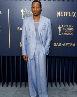 Tyler James Williams Instagram - SAG/AFTRA Awards ‘24
Styled by : @ilariaurbinati 
Suit: @amiri @mikeamiri 
Jewelry: @aequaandco 
Grooming: @crazysexybeautifoe