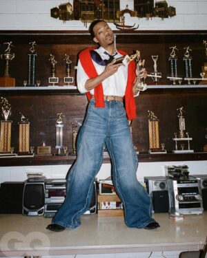 Tyler James Williams Instagram - Thank you to  @gq @gqhype for the feature and to @stolen_moments thank you for the conversation. I truly appreciate it. Link in bio for the full article 🤍

Photographer: @chantalaanderson
Stylist: @karolynpho