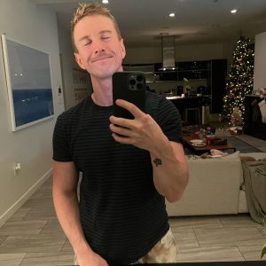 Tyler Oakley Instagram - forgot to post an insta in december so here’s a lil content dump, as a treat 😙