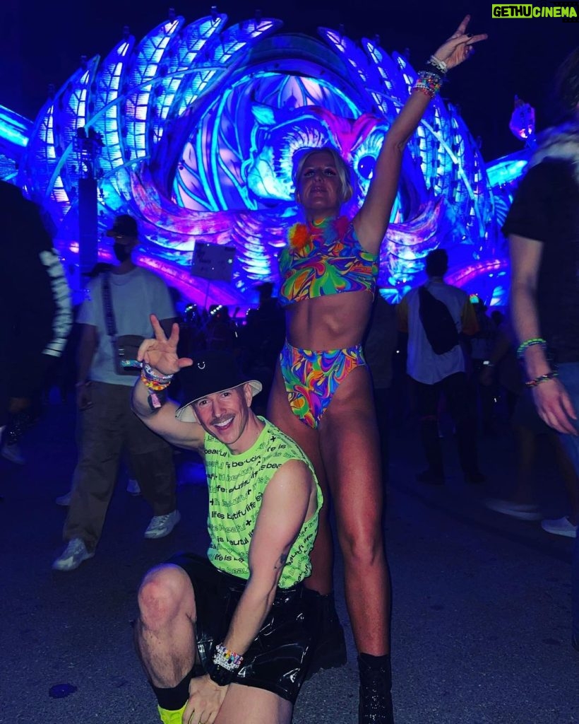 Tyler Oakley Instagram - first #EDC was worth the wait. so many giggles & wiggles, & #campEDC was the best vibe. catch me in the neon garden all day every day 😵‍💫⚡️🧚🏼‍♀️ Las Vegas, Nevada