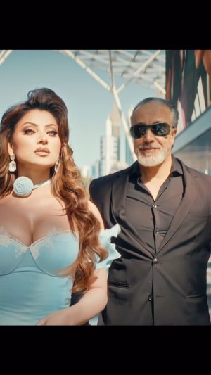 Urvashi Rautela Instagram - AGAR AAP LOGON NE IS REEL PE COMMENT KIYA TOH MAIN #SUGARDADDY CHOD DUNGI 🙏🏻

#LOVEDOSE 2

☆

☆

☆

☆

☆

☆ 

☆

☆

☆

☆

☆

☆

☆

☆ 

☆

☆

#love  #UR1 
#reels #reelsinstagram #reelitfeelit #reelkarofeelkaro #reel #reelsvideo #reelsindia #actor #dance #girl #instagood #trending #India #instagram #india #urvashirautela 
#pink #kathak #india #cricket #parisfashionweek #red #bollywood  #birthday #vigdiyanheeran #yoyo #yoyohoneysingh