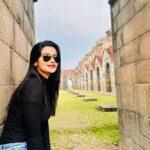 Ushasi Ray Instagram - Khawaab, khayaal, jazabaat, gham aur hum 💫 Last slide is special 🌸 Gour, Malda.