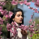Ushasi Ray Instagram - 🌸🌸🌸🌸🌸 📸 @yudhajit_dey 📍 @chhotahaazribytherajbaribawali Mim Tea Estate, Sukhia, Darjeeling, West Bengal, India.