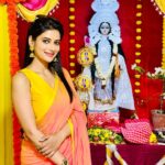 Ushasi Ray Instagram - Mandatory Saraswati pujo special chobi 💛💛🧡🧡 Kolkata