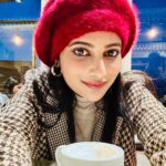 Ushasi Ray Instagram - Rubayee in Darjeeling ⛰️☕️🍩📚 My one day solo trip to my favourite hill city 🙌 #solotravel #solotraveler #solotrip #travelgram #wonderlust Darjilling