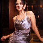 Ushasi Ray Instagram - #BengalsMostStylish night it was....thank you @iwmbuzz for selecting me as #FashionFreshFace of the year...And thanks to my team for all the support. Team Styling @kiara_sen111 Makeup @sahababusona Hair @ginni_love21 Video @imsayandey @sandipan_sarkar___ Edit @ahanahere Location @fairfieldkolkata Fairfield by Marriott Kolkata