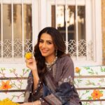 Ushna Shah Instagram – Excited to unveil my journey through elegance with Asim Jofa’s stunning ‘Aira – Summer Print Collection’. Dive into a world where color, texture, and intricate details intertwine to celebrate the timeless allure of nature. Explore the collection now for a touch of Pakistani grace and modern sophistication.
@asimjofa @iamasimjofa

#AsimJofa #AiraCollection #UshnaShah