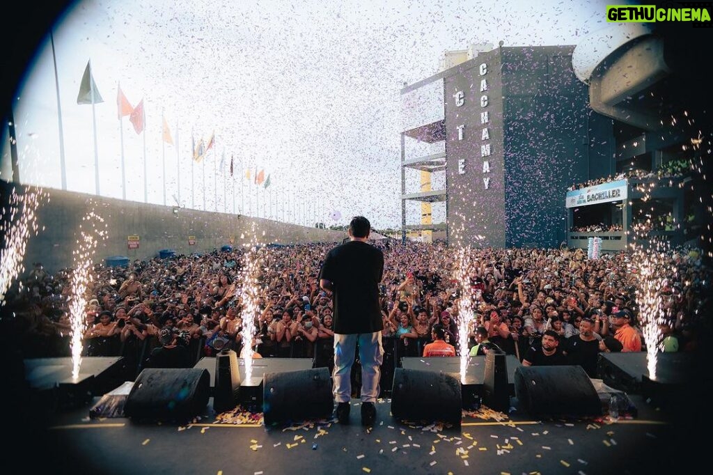 Víctor Drija Instagram - qué energía la de Puerto Ordaz • gracias por venir @larutalive