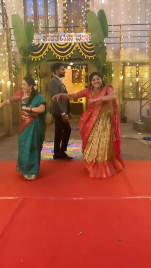 Vaishnavi Gowda Instagram - Adding to the celebration 🎉 

Special cameo - @iam_gaganchinnappa