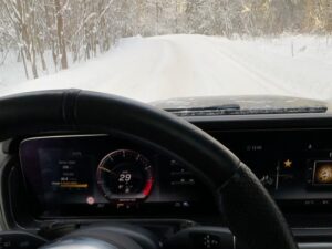 Valentin Petukhov Instagram - В этом году сделал себе вот такой подарок. Супер нерациональный, все как я люблю. 😅

Но самое забавное, что понял с этой машиной, что через нее я познакомился с фантастическим @maxdeikin из @deikin_exhaust и провел кайфовый день в Калуге. 

Развиртуализировался с @goshaturbogeek из @goshaturbotech и мы тааак пересекаемся по некоторым темам, что держитесь в следующем году. 👌
Был в легком культурном шоке как ловко и быстро работает Гоша, это уровень. 💪

Видео в карусели я записывал @andrey_sm8 из @stuttgart_garage, куда машина ездит на процедуры. Ну и конечно планы с ребятами из @fattonystudio на следующий год тоже есть. 

Уже стоит титановый выхлоп, Stage 1, доводчики, keyless и всякие приколюхи. Но это только начало. Всех с наступающим. 💪
Я теперь обладатель самого попсового набора в галактике - М5 и G63. 😂
Верьте в себя, здоровья близким и мирного неба.