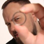 Valentin Petukhov Instagram - Наконец-то! Кольца потихоньку поехали по предзаказам. Подписали все документы, прошли все сертификации. 💪 Мы раскатываем процесс и скоро все получат не просто стильный аксессуар, но и удобное платежное средство. И конечно мы готовим вторую коллекцию. И сразу скажу, она будет серьезно отличаться от первой серии. Так что первый дроп в 999 штук навсегда останется эксклюзивом. 🤗 Дальше - больше. Спасибо вам.
