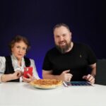 Valentin Petukhov Instagram - На YouTube вышло видео, где моя бабушка рассказывает о своем опыте в 85 лет по использованию iPhone, iPad и других устройств. Посмотрите, получилось интересно. 😊