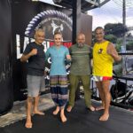 Valentina Shevchenko Instagram - Great to meet with our friends at @lamaimuaythai gym in Samui Island , Ralph and Nong 💪 After 10 years it’s amazing to feel the energy of the gym when I had so many training camps for my World IFMA Muaythai Championships 👊 Lamai Muay Thai Camp - KOH SAMUI