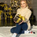 Valentina Shevchenko Instagram - Merry Christmas! ❤️🎄🎅