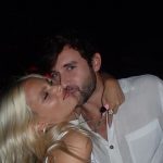 Valentina Zenere Instagram - empezando el año con mi gente bella