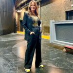 Verónica Lozano Instagram - 𝐋𝐮𝐧𝐞𝐬🦄🧚‍♂️🍄 @ginebrabsas @micatinelli 🤍 𝐳𝐚𝐩𝐚𝐬 @importedfashionthings 🦋•