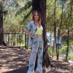 Verónica Lozano Instagram - Amor y flores 🌹🌷❣️• @valentina.karnoubi • @cristinacagnina @maruvenancio 🦄
