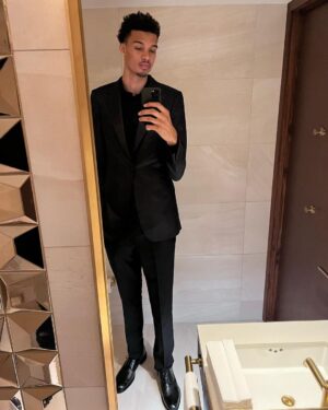 Victor Wembanyama Instagram - Very normal 24hours in NY