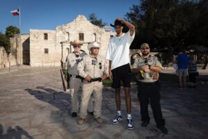 Victor Wembanyama Instagram - Certified San Antonian 🤠