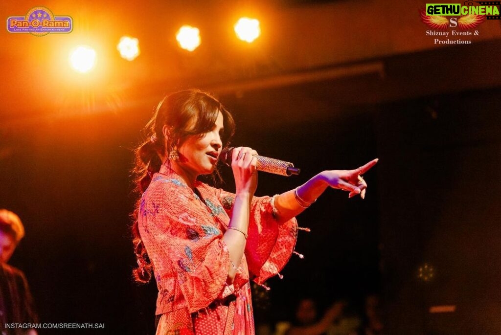 Vidya Vox Instagram - shots from Michigan last month 🥰 📸: @sreenath.sai 💃🏽: @diademstore.in The Crofoot