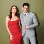 Vijay Varma Instagram - Hello JaaneJaan 🙋🏻‍♂️ @kareenakapoorkhan @jaideepahlawat @netflix_in Shot by @aviraj Styled by @vrindaanarang Wearing @themaroonsuit @aldo_shoes @thetiehub
