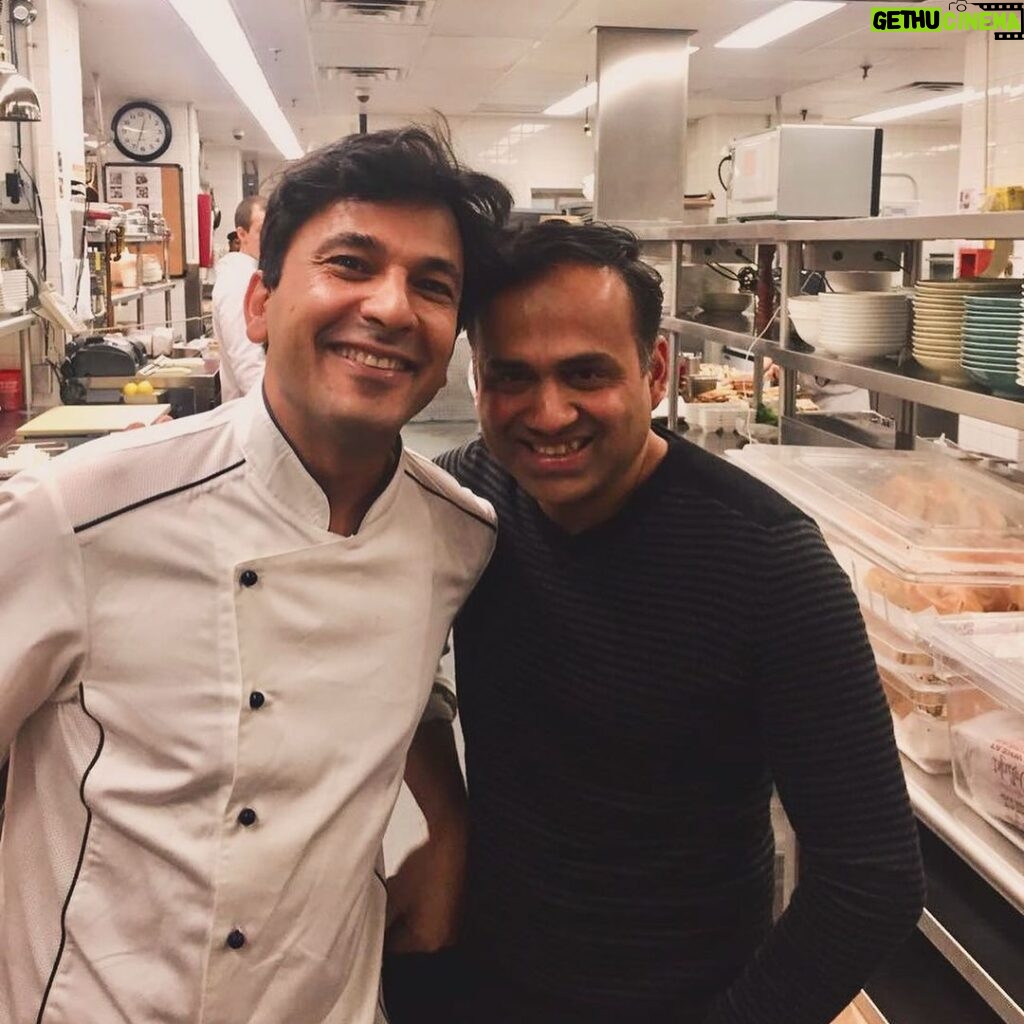 Vikas Khanna Instagram - Happy Birthday to 3 greatest chefs-friends-mentors-brothers. 1. Dearest Ranveer you are my soul-friend. Some days I’m overwhelmed by your love & grateful to God that you are in my life & are my life. All said and done I can still do more push-ups than you. And Ishaan is right (listen to him). I’m his Chachu. 😜 2. Dearest Ajay, you came in my life when I was lost & taking such a risk of hosting MasterChef 14 years ago. You are a Gods child & forever praying & supporting everyone. 3. Dearest Hari. I’ve known you since I started cooking professionally in 1991. Long journey. Strong Friendship. Forever. Thank you for always always always being there. I made the music for 90 seconds, just incase 🤣🤣🤣