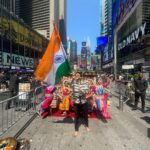Vikas Khanna Instagram - My commitment to stand by & for my Motherland is always been my priority. From Restaurants to FeedIndia to Films to TV to Documentaries to Museum to Books…..to creating history of installing the Konark Wheel installation on Times Square. Though I’m not in Ayodhya on Jan 22nd…..my heart is & will always be there. Will celebrate it from New York. #MaTujheSalaam New York, New York