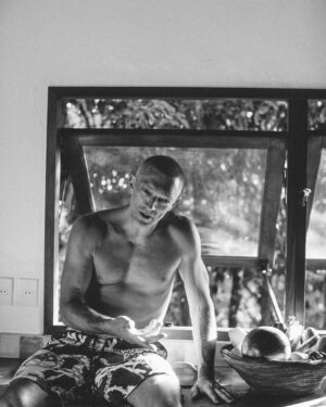 Vincent Cassel Instagram - Fuck the slice want the pie
Why ask why, till we fry
Watch us all, stand in line
For a slice of the devil's pie
Drugs and thugs, women wine
Three or four, at a time
Watch them all, stand in line
For a slice of the devil's pie

#dangelothebest