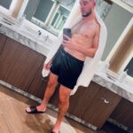 Vinny Guadagnino Instagram - it’s getting cold out there, y’all stay warm