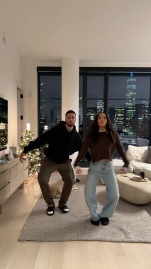 Vinny Guadagnino Instagram - Dancing with @koko_iwasaki again