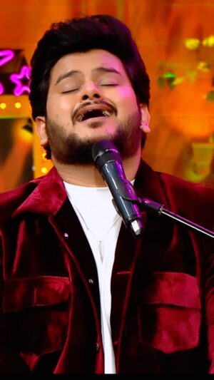 Vishal Mishra Instagram - One more from #tkss , Your #KaiseHua ❤️
.
#reels #instareels #vishalmishra