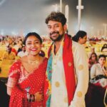 Vithika Sheru Instagram - ఓం నమః శివాయ 🙏🏽 మీకు మీ కుటుంబానికి శివరాత్రి శుభాకాంక్షలు ❤️ #sivaratri2024 #ishafoundation #adiyogi #sadguru Varun outfit - @riya_designing_studio Adiyogi Shiva statue